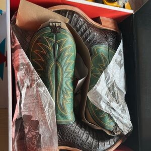 Green and Brown Western Cowboy Boots